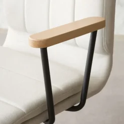 Aiko Chaise de bureau rembourrée beige avec accoudoirs et roulettes