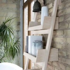 Bassay étagère échelle en bois couleur naturelle