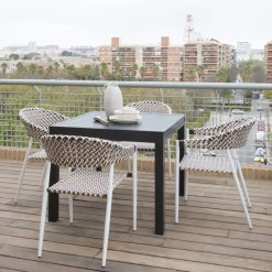 Ensemble Table kunes et 4 chaises narvik
