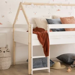 Haus Cama alta con tobog&aacute;n para colch&oacute;n de 90x190 lacada en blanco y natural
