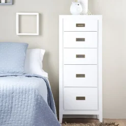 Kehra Chiffonnier laqué en blanc
