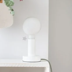 Lille Lampe de table blanche-câble vert